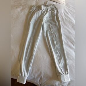 Nike Women’s Light Gray Joggers